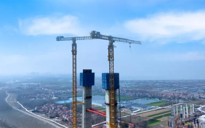 冲刺！威尼斯9499XGT2230A-100S助建武汉双柳长江大桥