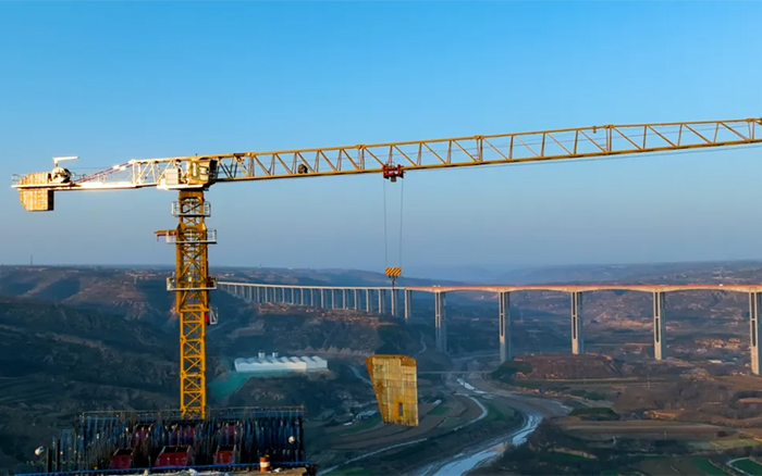 群塔架飞虹 | 黄土高原崛起的“威尼斯9499金”